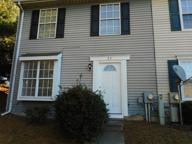 property at 22 Anchor Ct