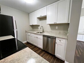 1397 Mendon Rd in Woonsocket, RI - Building Photo - Building Photo