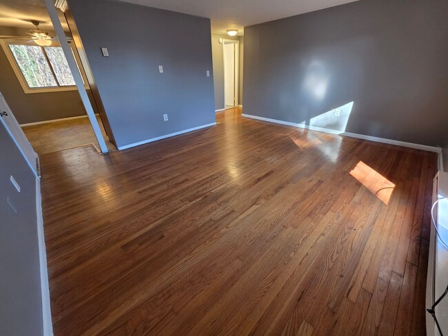 property at 1904 Parr Lake Dr