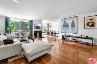 property at 851 Kings Rd