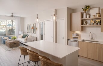 Aventon Pearl in Johns Island, SC - Building Photo - Building Photo