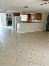 6940 Sandalwood Dr in Port Richey, FL - Building Photo - Building Photo