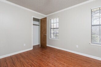 105 Whitewood Dr in Sherwood, AR - Building Photo - Building Photo