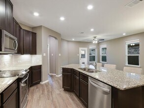 17007 Gibbons Path in Pflugerville, TX - Building Photo - Building Photo