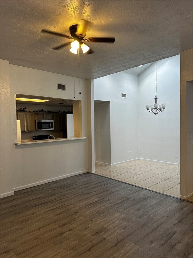 12435 Truesdell Dr in Houston, TX - Building Photo - Building Photo