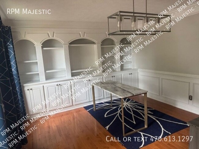 6960 Whispering Oaks Ct in Stone Mountain, GA - Building Photo - Building Photo