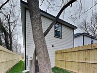 1017 North Ln photo'