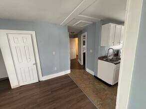 176 E 2nd St, Unit 176 in Fond du Lac, WI - Foto de edificio - Building Photo