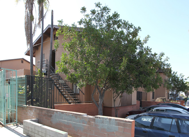 4251-4263 Highland Ave in San Diego, CA - Building Photo - Building Photo