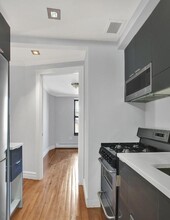 124 Ridge St in New York, NY - Building Photo - Building Photo