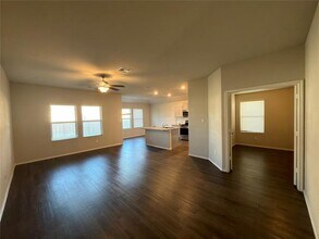 21700 Urraca Ln in Pflugerville, TX - Building Photo - Building Photo