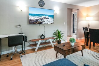 432 Elmwood Ave in Evanston, IL - Building Photo - Building Photo