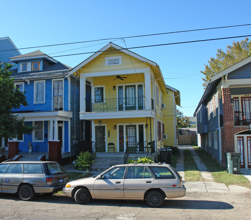 926 Jackson Ave in New Orleans, LA - Building Photo