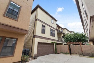 3943 Gibson St in Houston, TX - Building Photo - Building Photo