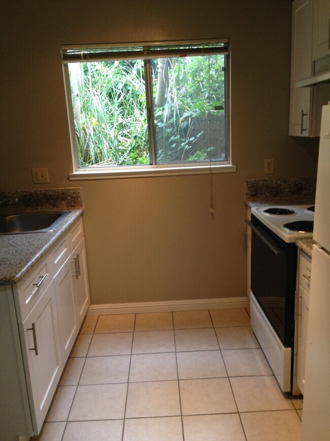 318 Market St, Unit D in Santa Cruz, CA - Building Photo - Building Photo