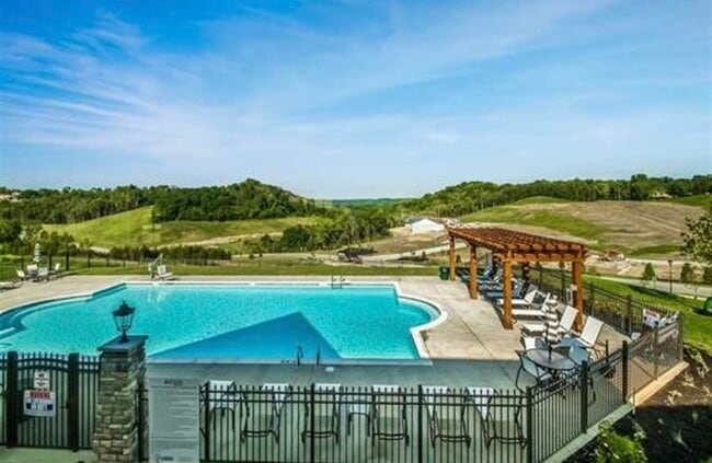 property at 7568 Woodhaven Ct