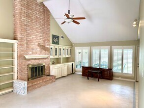 14834 Charlmont Dr in Houston, TX - Building Photo - Building Photo