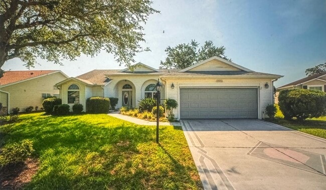 property at 25316 Crestwater Dr