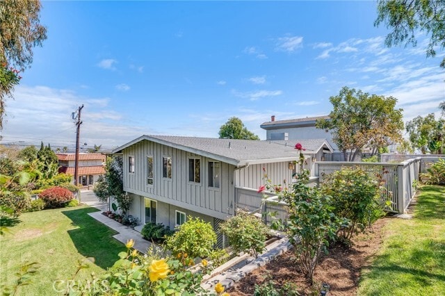 33932 Granada Dr