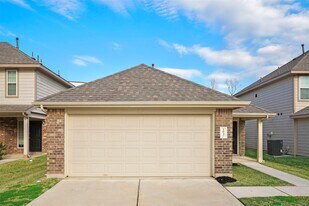 2637 Lina Dr in Conroe, TX - Building Photo