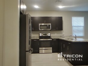 12568 W Hummingbird Terrace in Peoria, AZ - Building Photo - Building Photo