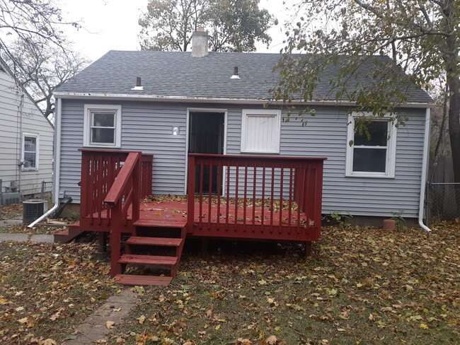 property at 1428 Sherman Ave