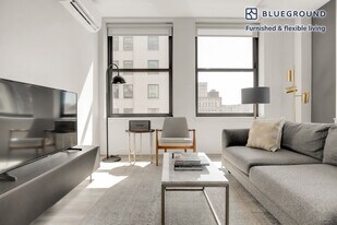 330 S Wells St in Chicago, IL - Building Photo