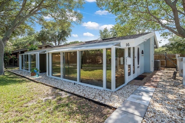 408 Harrison Ave in Cape Canaveral, FL - Building Photo - Building Photo