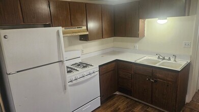 222 1/2 42nd St SW in Loveland, CO - Building Photo - Building Photo