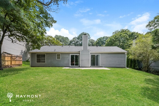 4602 Garden Hills Dr in Stone Mountain, GA - Building Photo - Building Photo