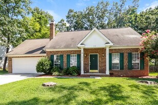 3416 Mayhurst Dr in Indian Trail, NC - Building Photo