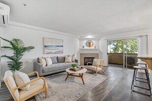 1202 Donax Ave in Imperial Beach, CA - Building Photo