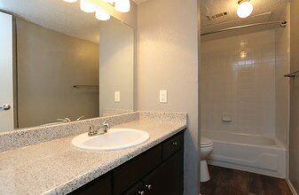 Cadence in Dallas, TX - Building Photo - Interior Photo