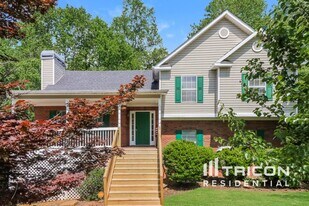 3698 Autumn View Dr in Acworth, GA - Building Photo