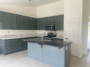2464 Juleston Dr in Santa Maria, CA - Building Photo - Building Photo