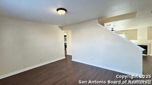 8018 Chestnut Gate Dr in Converse, TX - Building Photo - Building Photo