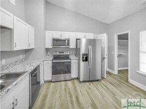 66 Egret Cir in Richmond Hill, GA - Building Photo - Building Photo