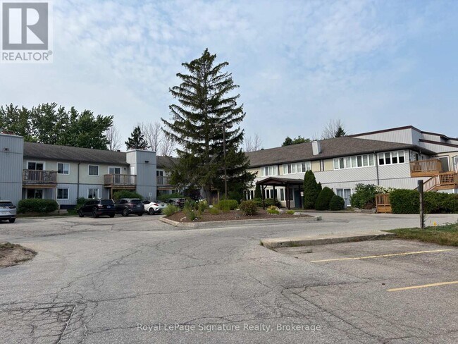 209472-209426 ON-26 in Blue Mountains, ON - Building Photo - Building Photo