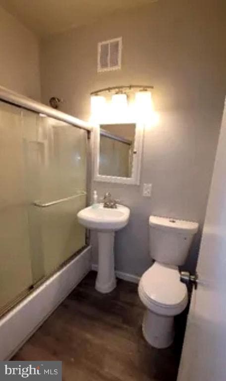 1078 Lalor St in Trenton, NJ - Building Photo - Building Photo