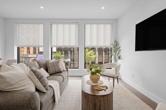 414 Main St in Worcester, MA - Building Photo - Building Photo