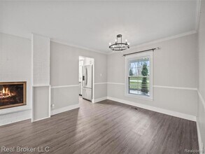 1909 Marie Cir in Bloomfield Township, MI - Building Photo - Building Photo