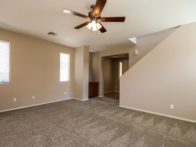 15445 W Jenan Dr in Surprise, AZ - Building Photo - Building Photo