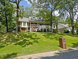 4854 Pinedale Way in Birmingham, AL - Building Photo
