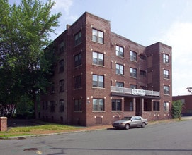 106-110 Lincoln St in Springfield, MA - Building Photo - Building Photo