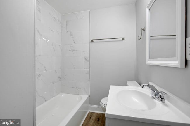 5133 Nelson Ave photo'