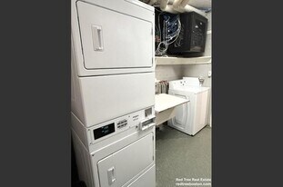 2020 Commonwealth Ave in Boston, MA - Building Photo