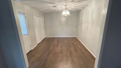 311 Dogwood Dr in Tahlequah, OK - Building Photo - Building Photo