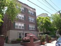 31 Upland Rd, Unit #1 in Cambridge, MA - Foto de edificio - Building Photo