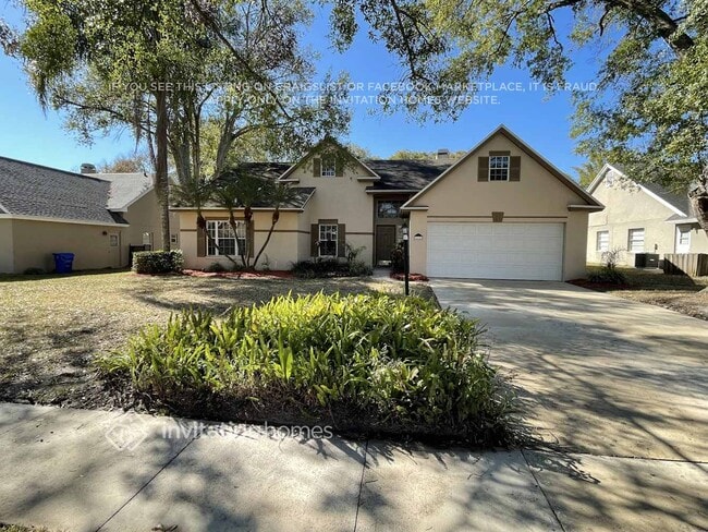 property at 412 Country Wood Cir