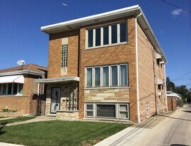 5445 S Kilbourn Ave in Chicago, IL - Building Photo